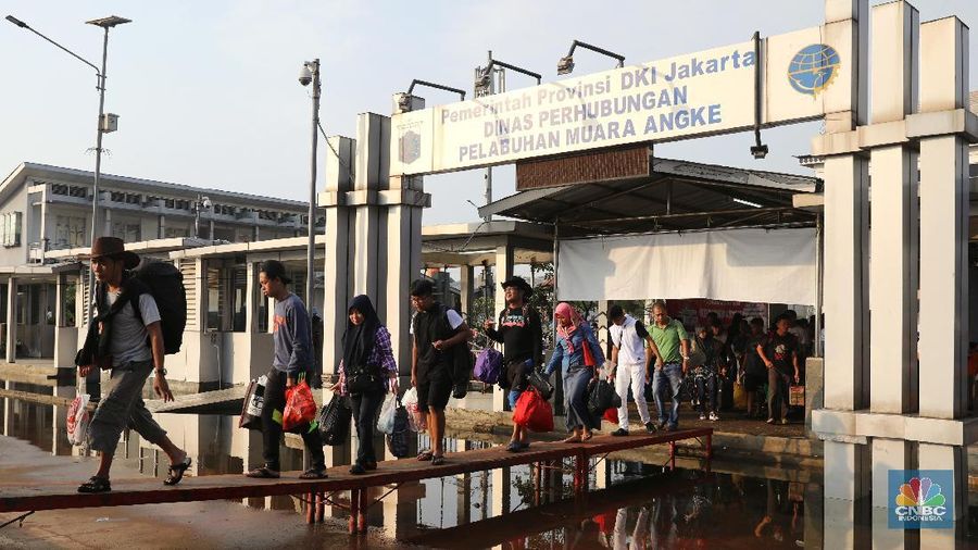Masih ditemukan kelebihan muatan kapal yang dioperasikan di dermaga tersebut.