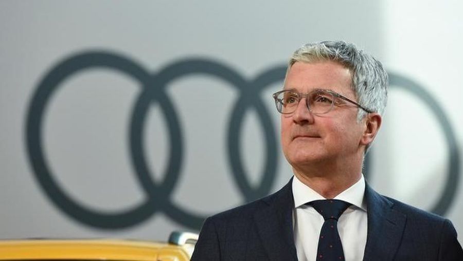 Kejaksaan Munich mengatakan penangkapan tersebut merupakan perintah hakim dan penyelidik melihat adanya risiko penghilangan bukti.