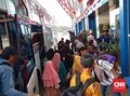 Jelang Nyepi, Penumpang di Terminal Pulogebang Melonjak