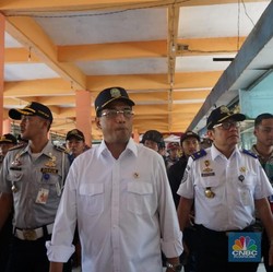 Terminal-Stasiun Padat, Menhub: Jangan Balik Serentak 1 Nov!