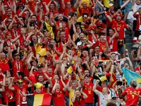 Dandanan dan Gaya Heboh Para Penonton Piala Dunia di Rusia