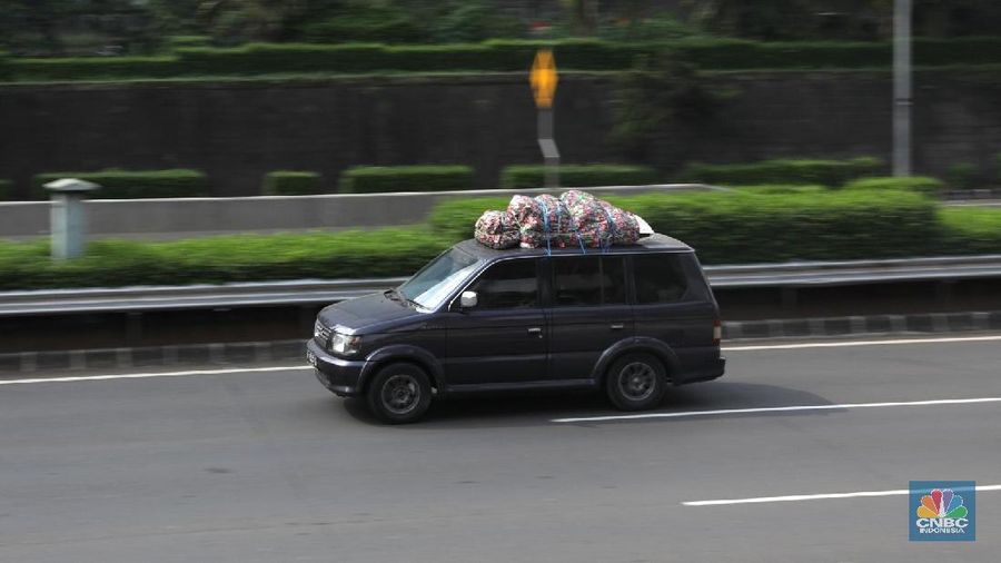 Satu arah dilakukan guna mengurai kepadatan lalu lintas pada arus balik. 