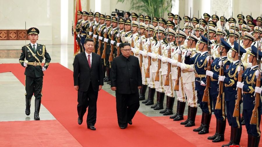 Presiden China Xi Jinping memuji Pemimpin Korea Utara Kim Jong Un atas hasil positif dari pertemuannya dengan Trump.