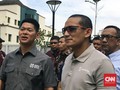 Bau Hilang, Sandiaga Berniat Ubah Warna Kali Item Wisma Atlet