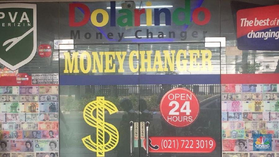 Demonstrasi Ikut Bebani Rupiah