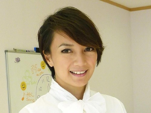 Miss Hong Kong Terancam Kehilangan Mahkota karena Dijadikan Jaminan Utang Miss Hong Kong Terancam Kehilangan Mahkota karena Dijadikan Jaminan Utang