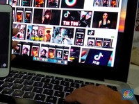 Orang Lebih Sering Nonton Pornhub Dibanding Tik Tok & Amazon