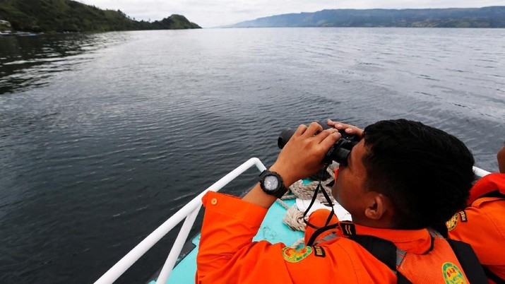 BMKG Beri Peringatan Gelombang Tinggi 6 Meter di Perairan RI BMKG Beri Peringatan Gelombang Tinggi 6 Meter di Perairan RI