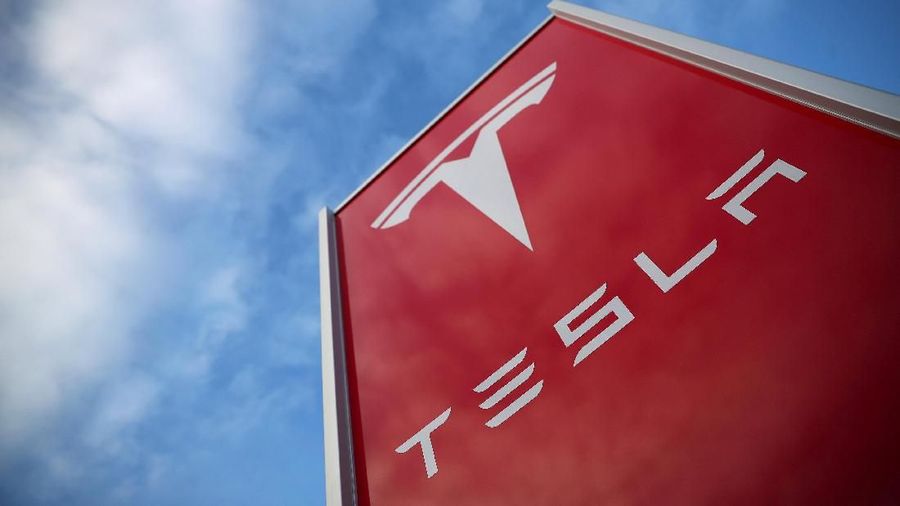 Tesla targetkan produksi 5.000 mobil listrik dari pabrik di Shanghai.
