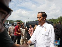 Jokowi: Benahi Etos Kerja, Jangan Kalah dari Laos dan Kamboja