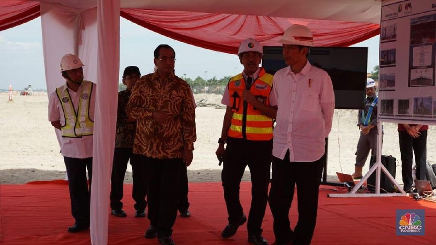 Ambisi Infrastruktur Jokowi & Anjloknya Nilai Rupiah