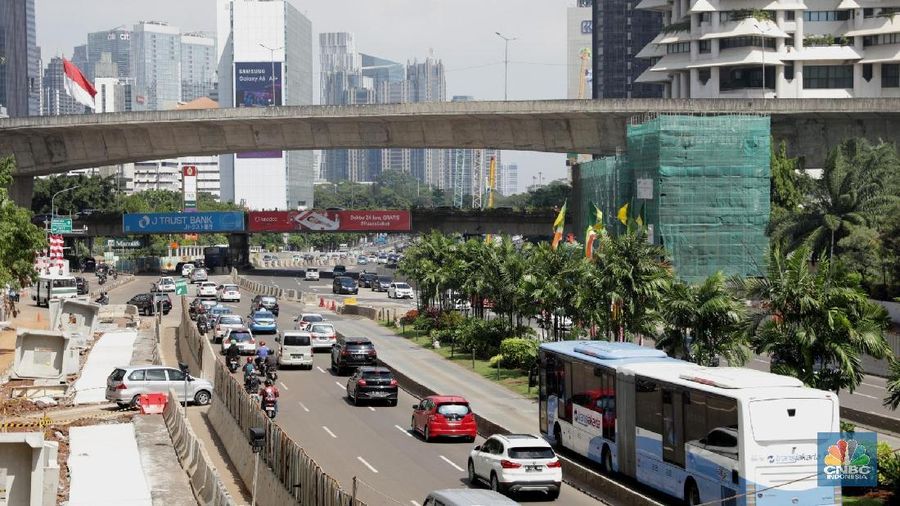 Dishub DKI Jakarta sempat meniadakan pemberlakukan sistem ganjil-genap pada kendaraan selamalibur Lebaran 2018 mulai tanggal 11 hingga 20 Juni.