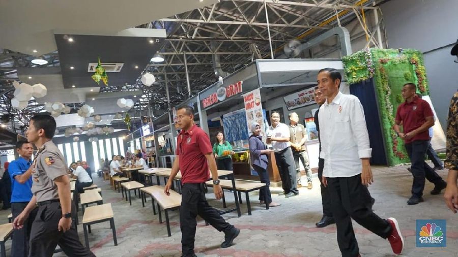 Jokowi mengakui sudah menyimpan nama calon wakil presiden untuk mendampinginya di Pilpres 2019.