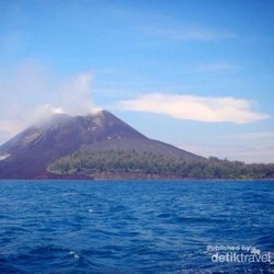 Erupsi Gunung Anak Krakatau Mulai Berkurang