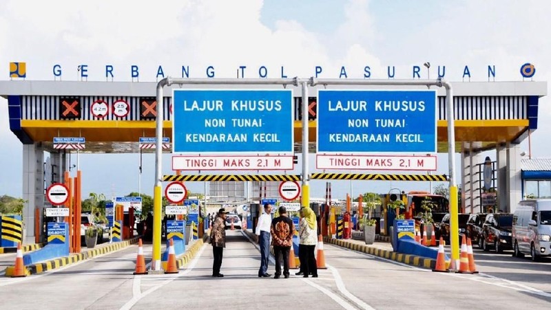 Kehadiran tol Gempol-Pasuruan meningkatkan kemudahan arus logistik karena Gate Tol Rembang berdekatan dengan Kawasan Pasuruan Industrial Estate Rembang (PIER).