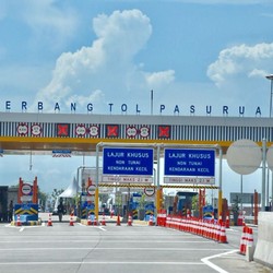 Pengguna Jalan Tol Trans Jawa Menurun, Karena Mahal?