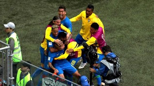 FOTO: Gol Telat Coutinho dan Neymar Menangkan Brasil