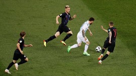 Modric: Messi Tak Bisa Menang Sendirian