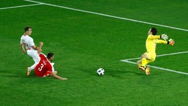 Petaka Dua Kaki Kiri bagi Serbia