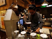 Kurangi Jajan Kopi, Milenial Punya Ratusan Juta di Hari Tua