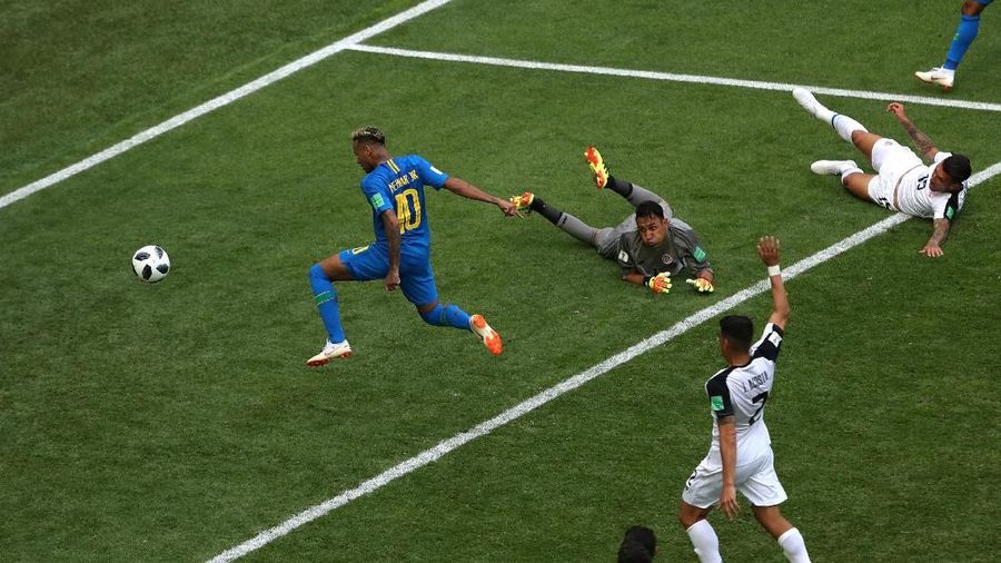 Untuk Piala Dunia kedua berturut-turut, pemain berusia 26 tahun itu membawa harapan 200 juta warga negara di pundaknya.