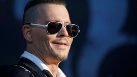 Johnny Depp Sebut Pernah Disundut Rokok oleh Amber Heard