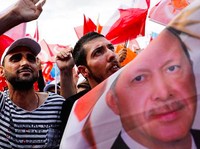 Kemenangan Erdogan Diragukan Bisa Pulihkan Ekonomi Turki
