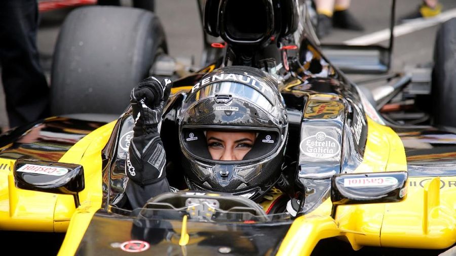Formula One F1 - French Grand Prix - Circuit Paul Ricard, Le Castellet, France - June 24, 2018   Aseel Al-Hamad of Saudia Arabia drives a Lotus Renault E20 Formula One car during a parade before the race   REUTERS/Jean-Paul Pelissier