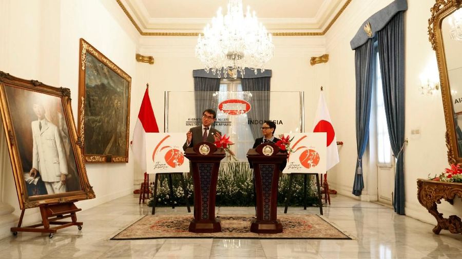 Pertemuan itu bertepatan dengan peringatan 60 tahun hubungan diplomatik Indonesia-Jepang.