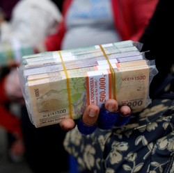 Pencairan Deposito Gencar, Pertumbuhan Simpanan hanya 0,96%