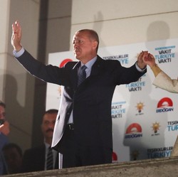 Merhaba! Erdogan Bakal Kunjungi Indonesia Tahun Depan