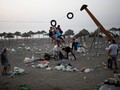 Greenpeace Temukan 797 Sampah Plastik di Tiga Pantai