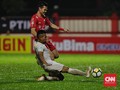 Pelatih Persija dan Persebaya Kritik Kondisi Lapangan PTIK