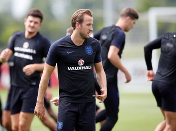 Harry Kane, Bocah Gemuk Itu Kini Jadi Orang Super-Kaya