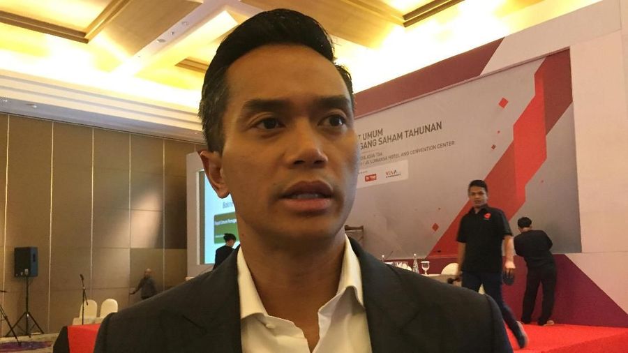 Anindya juga mengomentari permainan Jerman pada Piala Dunia tahun ini yang menurutnya tidak sebaik empat tahun lalu.