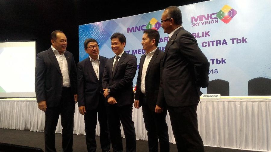 Untuk penggantinya, manajemen akan menyiapkan dari internal perusahaan.
