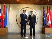 Menlu Jepang & Sekjen ASEAN Gelar Pertemuan Tertutup