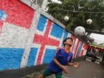 Demam Bola, Kampung Ini Disulap Jadi Kampung Piala Dunia