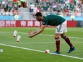 Injak Neymar, Keluarga Bek Timnas Meksiko Diancam Fan Brasil