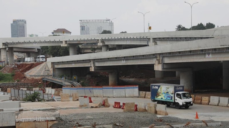 Pembangunan Tol Desari Seksi 1, dari Antasari hingga Sawangan, sejauh 12,1 km akan melahap biaya Rp 2,9 triliun.