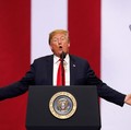 Trump Siap Kenakan Tarif untuk Produk China Senilai US$ 500 M