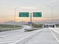 Jangan Ngebut! 'Mata-Mata' E-Tilang Nyebar di Tol Trans Jawa!