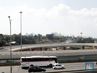Besok, Semua Kendaraan Pribadi Tak Boleh Keluar Jabodetabek