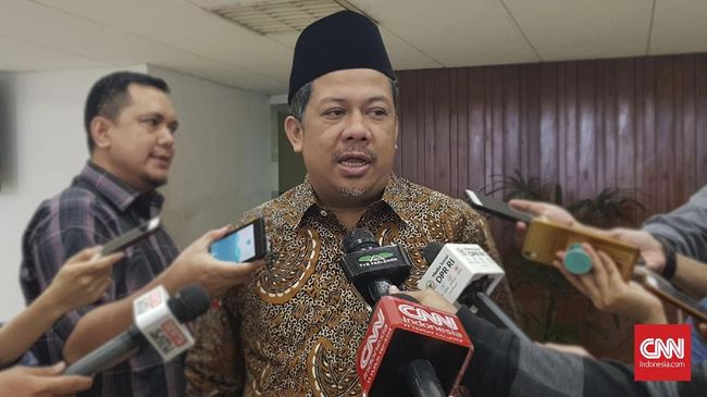 Fahri Hamzah: Kalau Rupiah Amblas, Jokowi Ikut Amblas