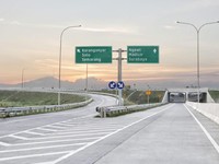 Grup Salim-GIC Singapura Beli 35% Saham Tol Transjawa dari Jasa Marga