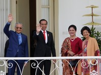 Mahathir: RI & Malaysia Bersatu Lawan Ancaman Eropa Soal CPO