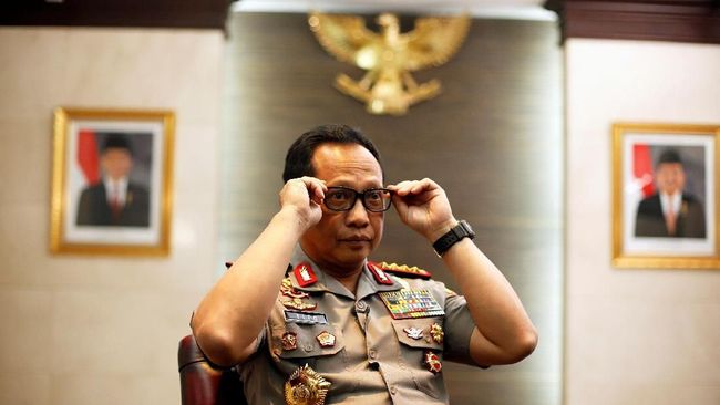 Tito Pimpin Sertijab Irwasum dan Kabaintelkam Polri