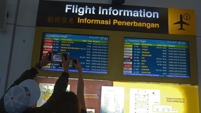 Gunung Agung 'Batuk', Jadwal Penerbangan dari/ke Bali Batal