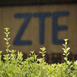 Usai Huawei, Perangkat ZTE China Bakal Dilarang di AS?