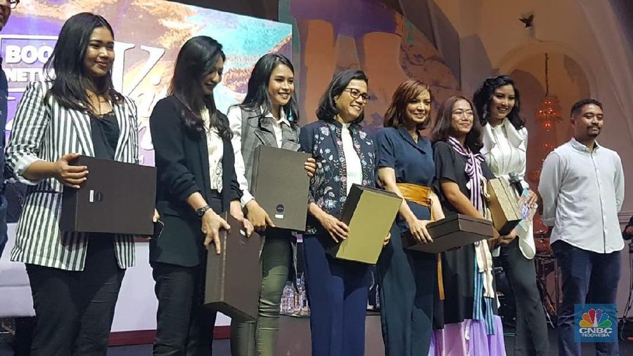 Terjadi kebingungan menghadapi ekonomi digital yang terus melesat dengan masif secara nasional, regional dan global.